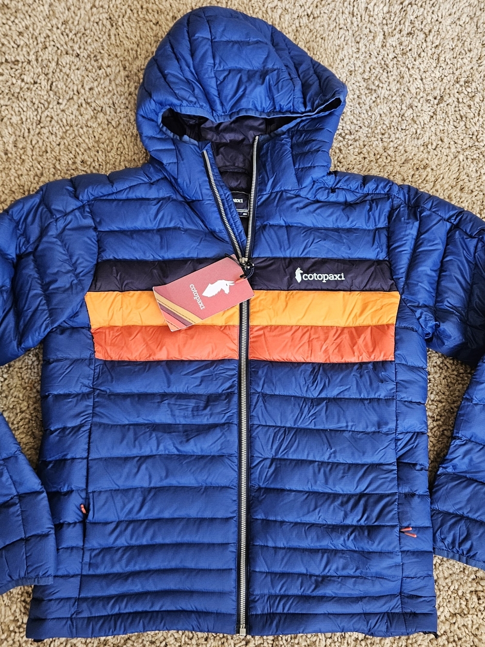 Cotopaxi Men's Fuego Down Hooded Jacket
